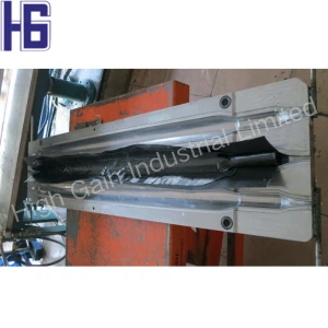 Compression Molding For Carbon Fiber Composites