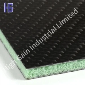 Lembaran Teras Buih Serat Karbon