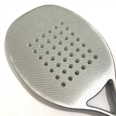 Pengedar Raket Karbon Padel